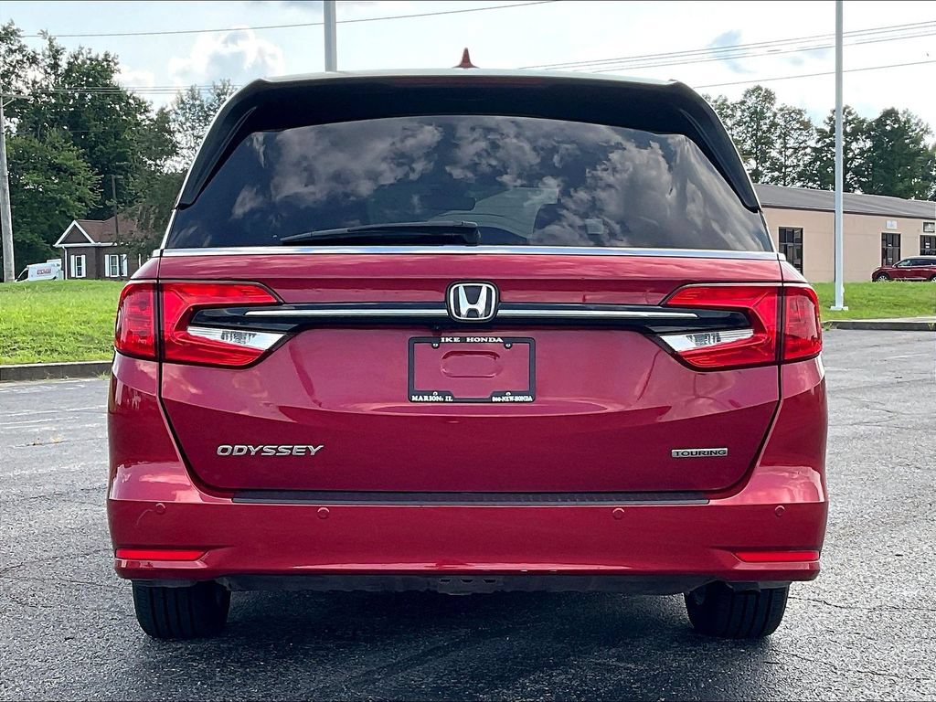 Certified 2022 Honda Odyssey Touring image 3