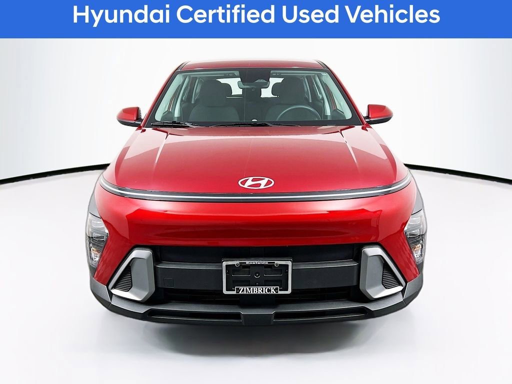 Certified 2025 Hyundai Kona SE image 2