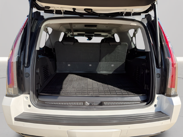 Used 2018 Cadillac Escalade ESV Premium Luxury AWD/4WD image 9