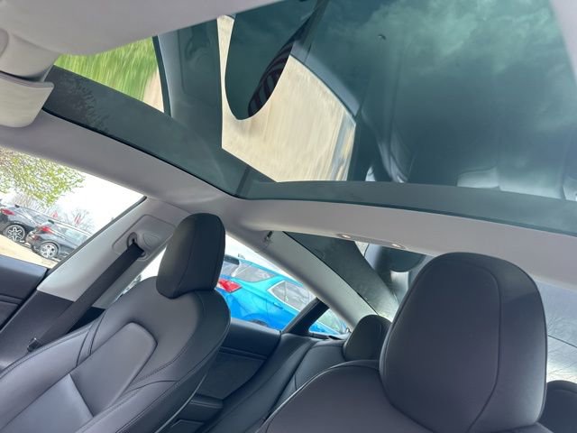 Used 2019 Tesla Model 3 Long Range AWD/4WD image 18