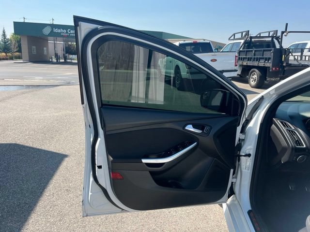 Used 2016 Ford Focus ST FWD image 27