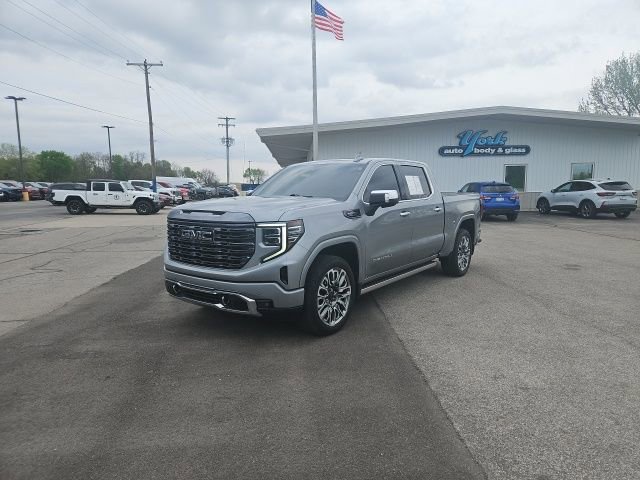 Used 2024 GMC Sierra 1500 Denali Ultimate image 2