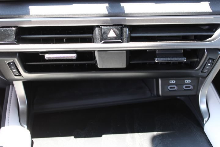 Used 2024 Lexus RX 350 Premium w/ Cold Area Package AWD/4WD image 17