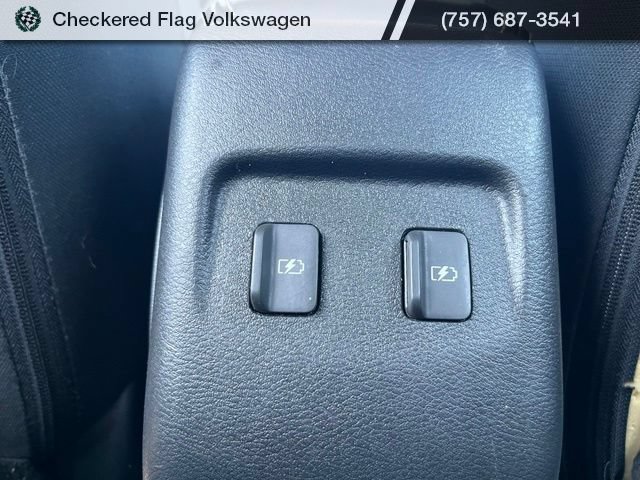Used 2024 Nissan Kicks SV FWD image 26