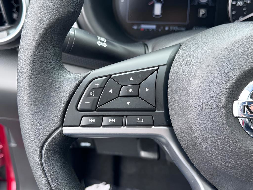 Used 2021 Nissan Kicks SV FWD image 15