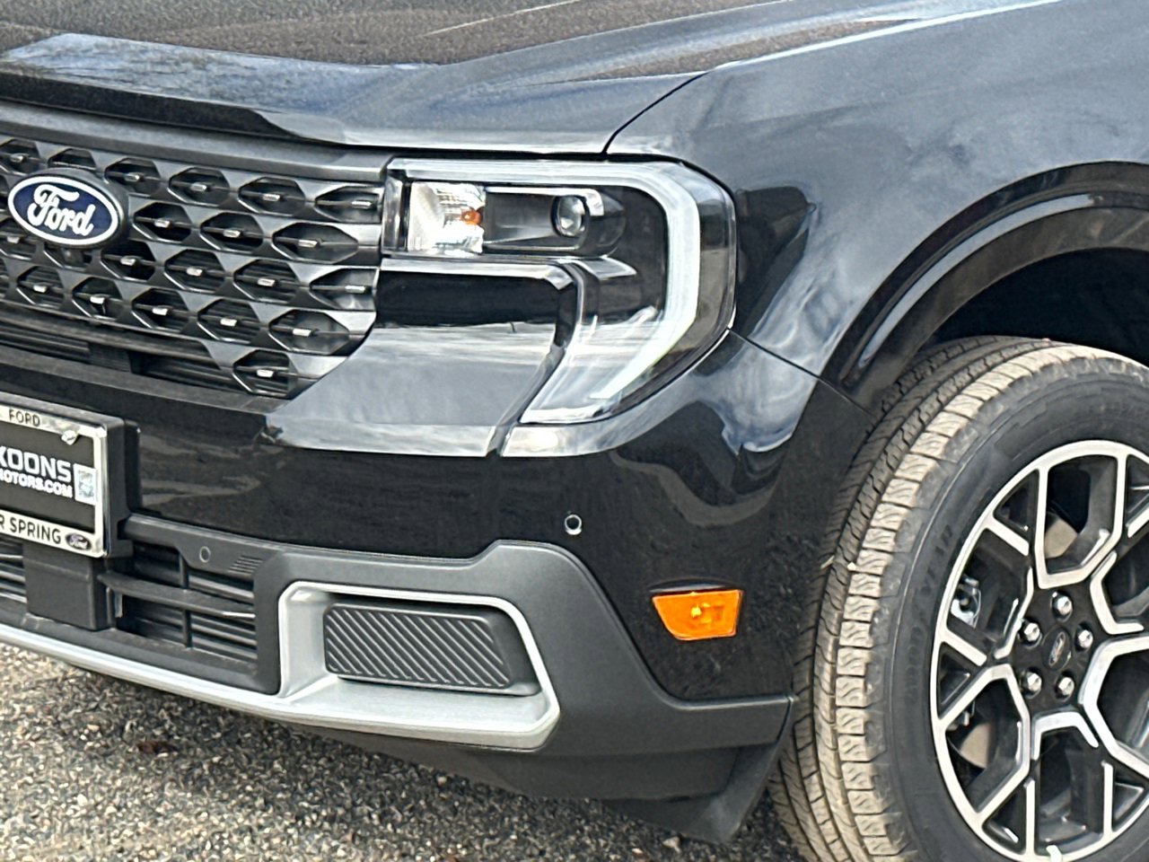 New 2025 Ford Maverick Lariat w/ 4K Tow Package image 2