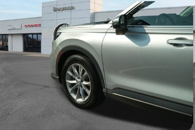Used 2025 Honda CR-V EX-L image 37