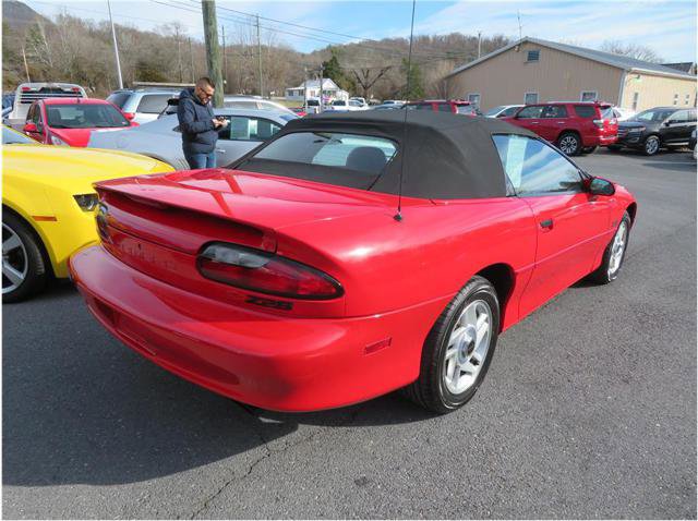 Used 1995 Chevrolet Camaro Z28 image 16