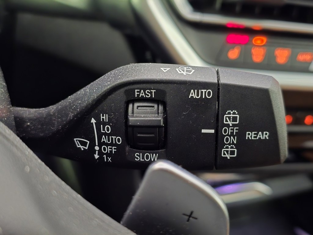 Used 2023 BMW X3 xDrive30i w/ Premium Package image 25