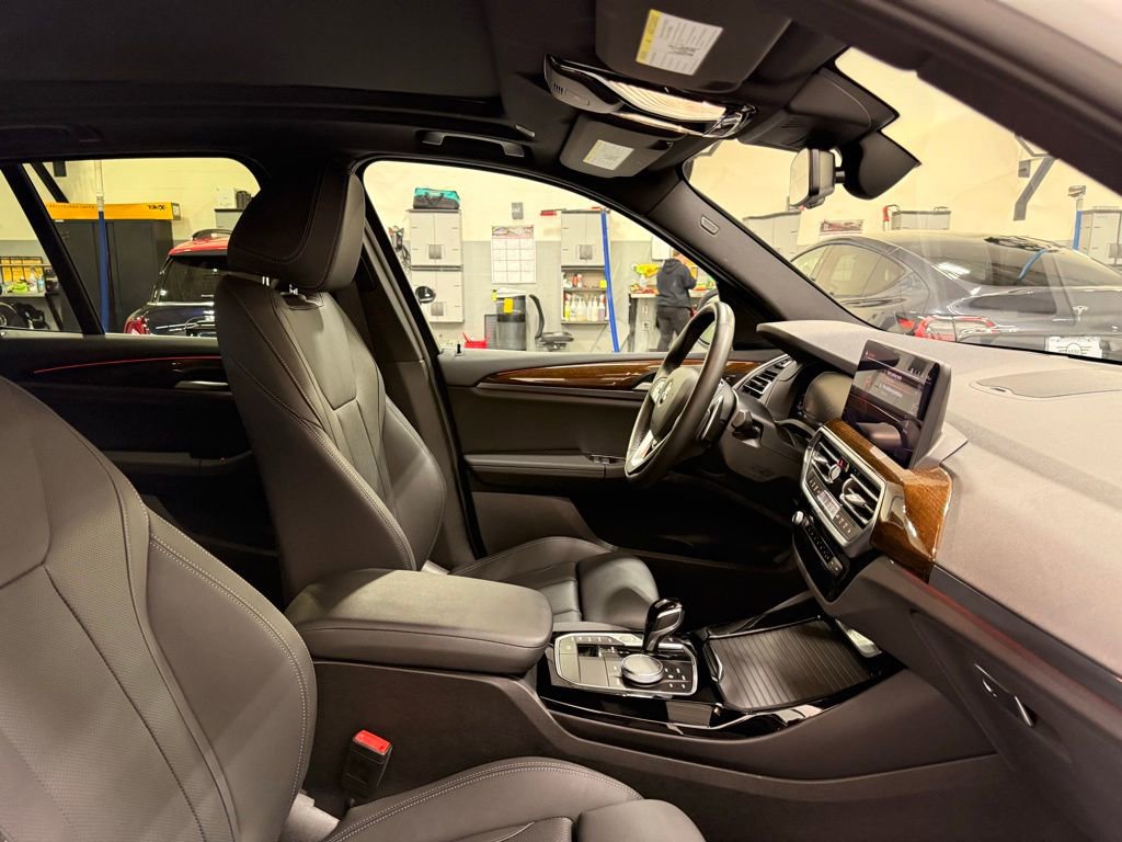 Used 2024 BMW X3 xDrive30i w/ Premium Package w/ZPA image 30