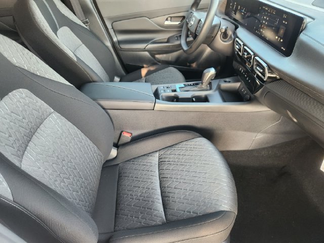 New 2027 Nissan Sentra SV w/ Floor Mat Package FWD image 13