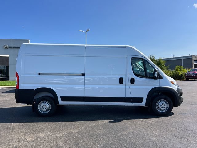 New 2026 RAM ProMaster 2500 w/ Convenience Group FWD image 7