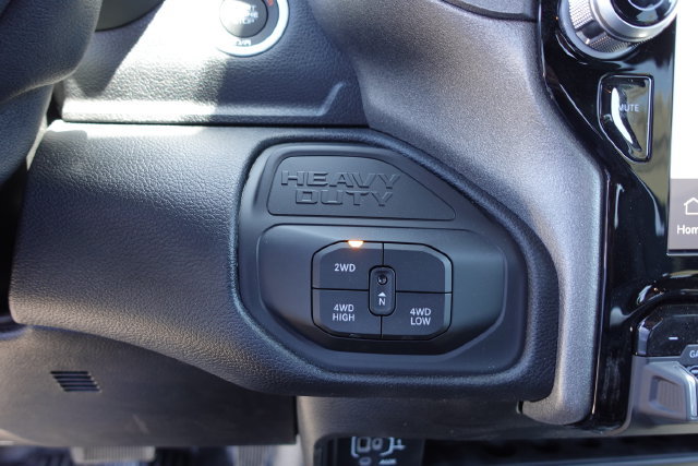 New 2025 RAM 5500 Tradesman AWD/4WD image 20