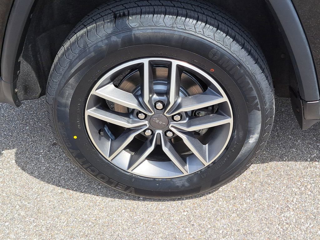 Used 2021 Jeep Grand Cherokee Limited image 4