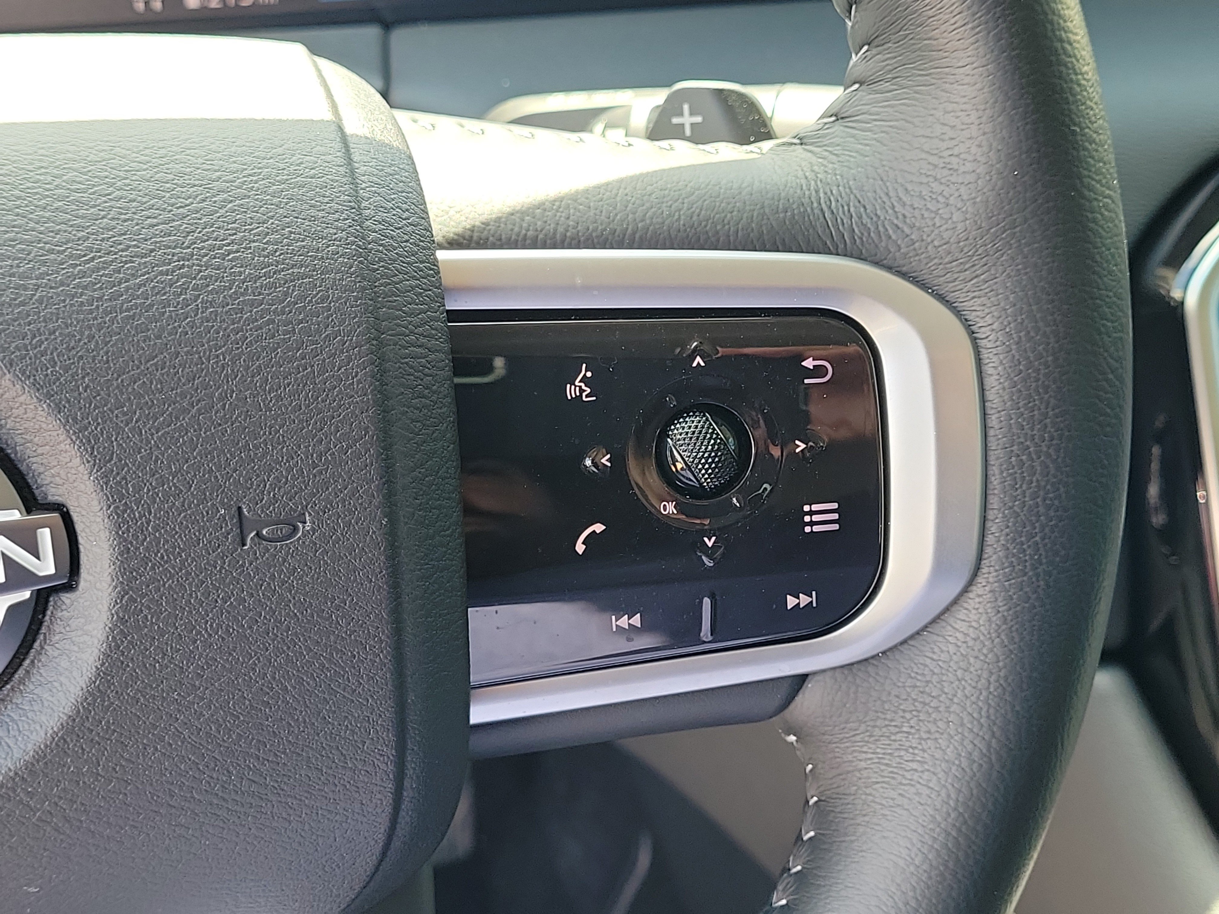 Certified 2025 Nissan Armada SV AWD/4WD image 19