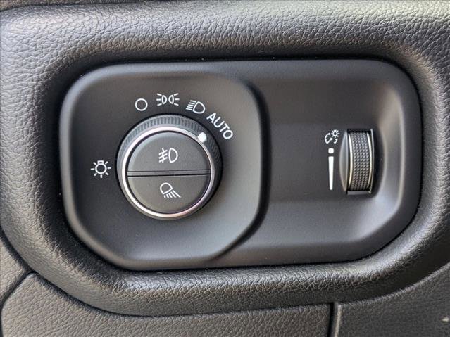 Used 2022 RAM 1500 Big Horn RWD image 11