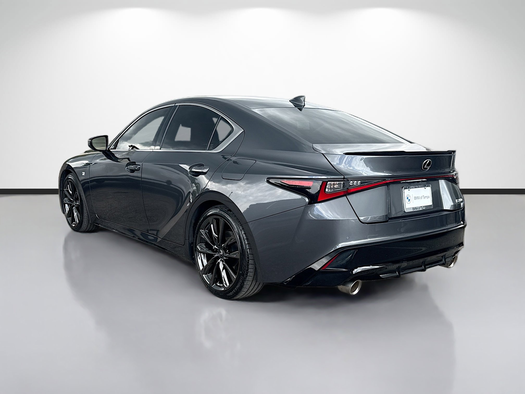 Used 2022 Lexus IS 350 F Sport image 5