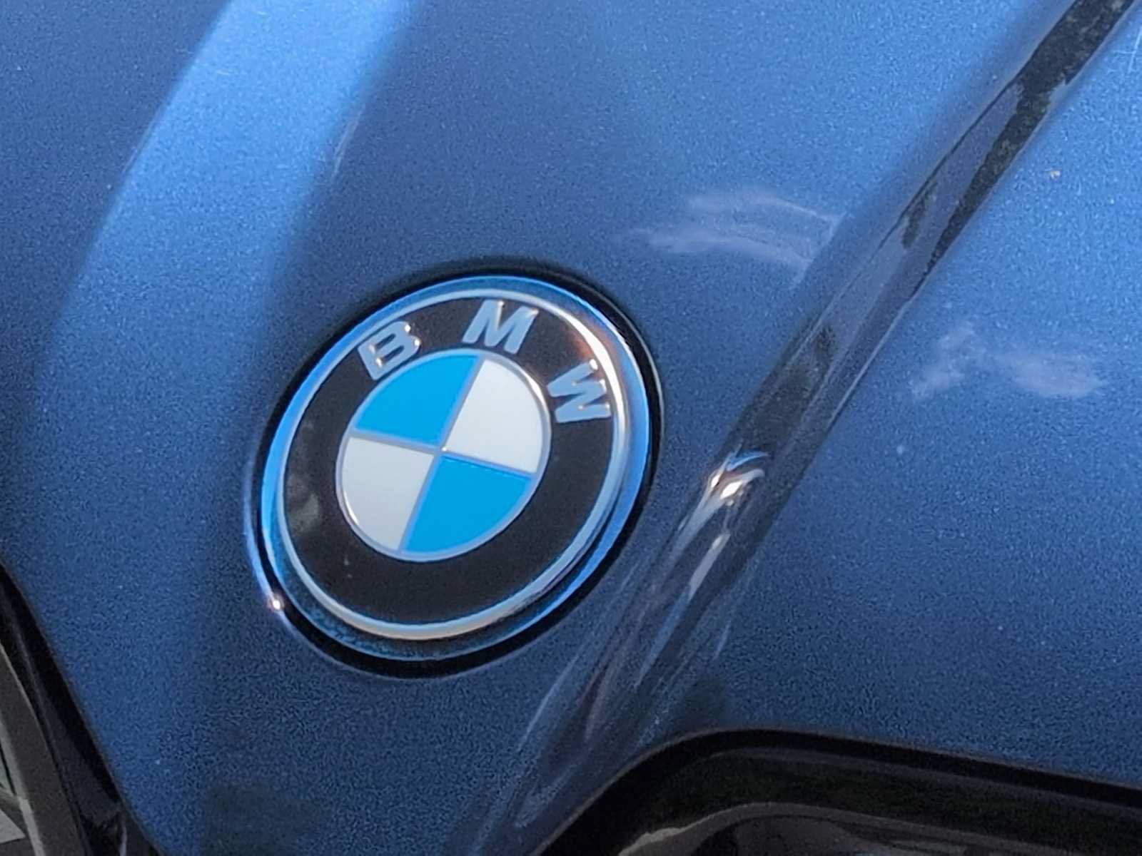 Used 2023 BMW iX M60 AWD/4WD image 11