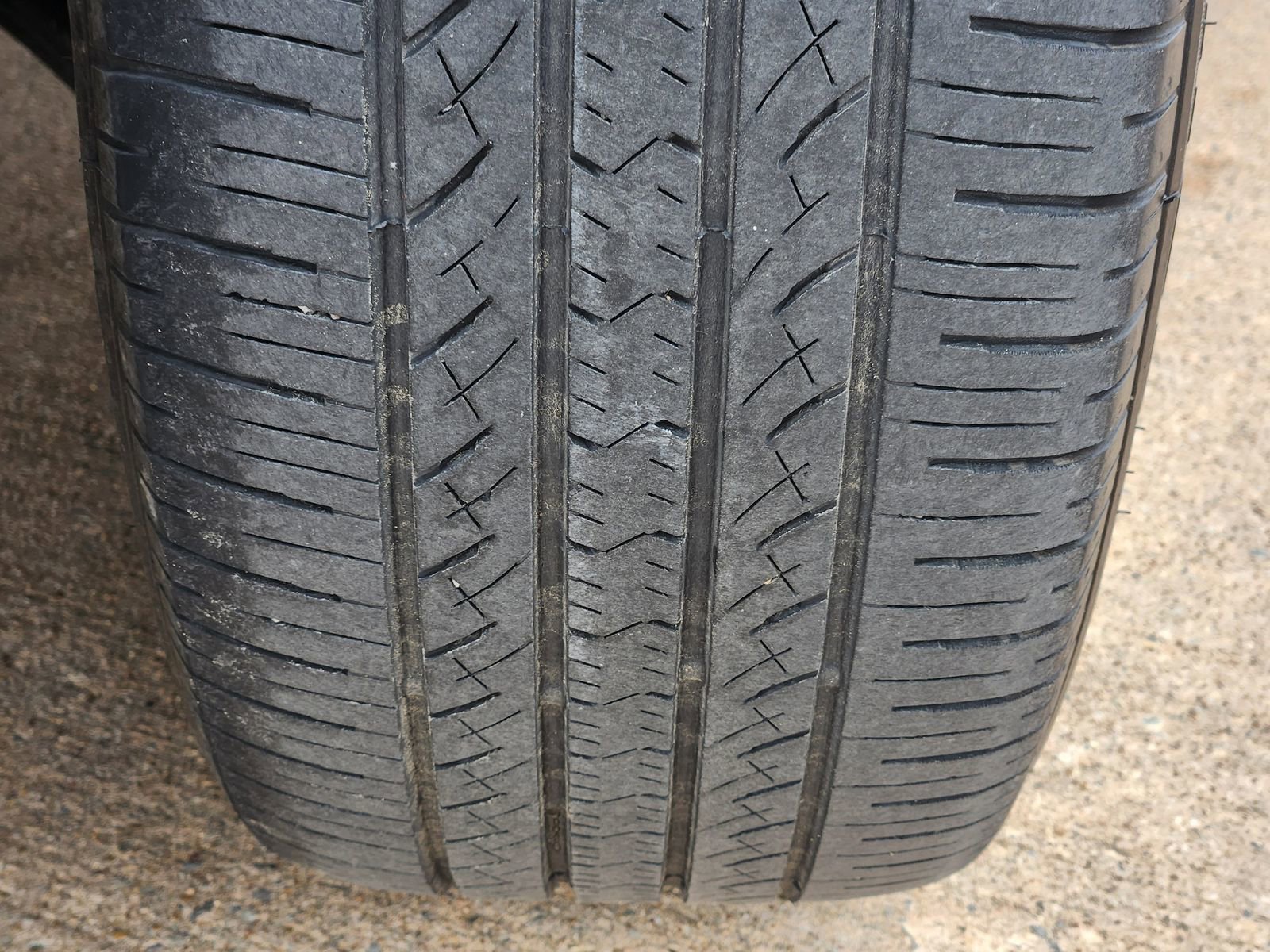 Used 2025 Toyota RAV4 XLE Premium FWD image 15