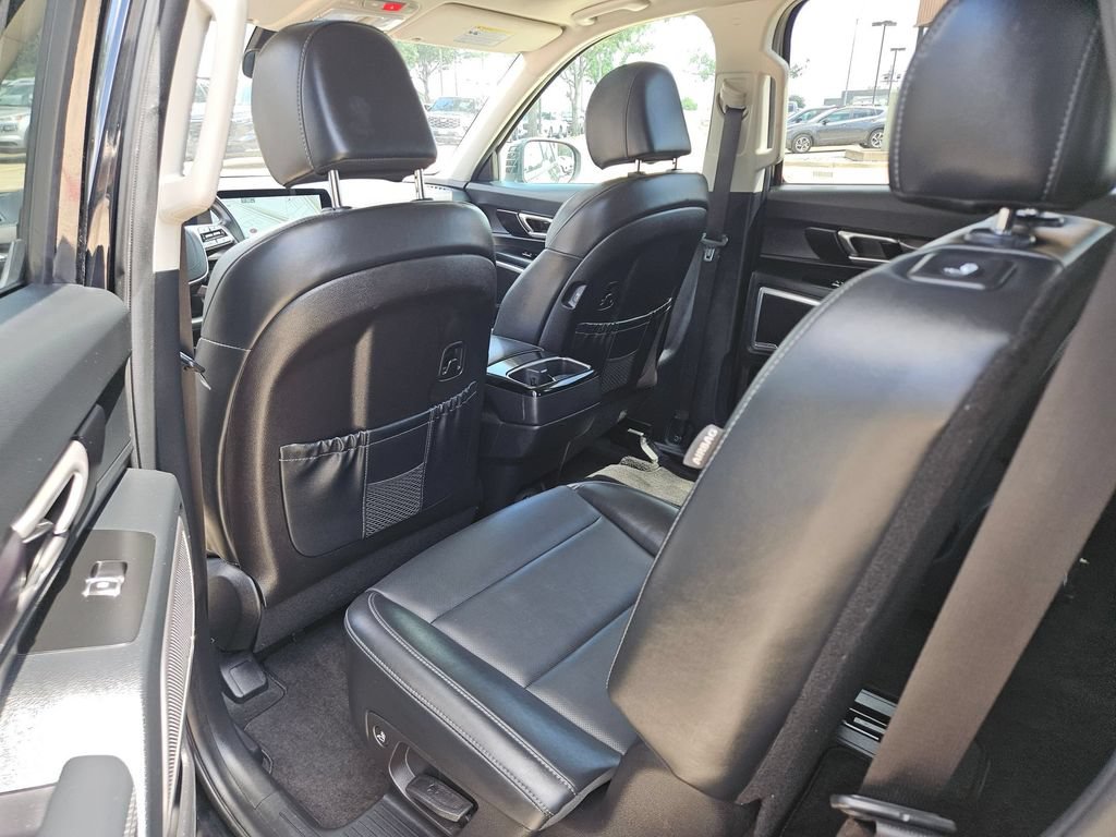 Used 2025 Kia Telluride S AWD/4WD image 29