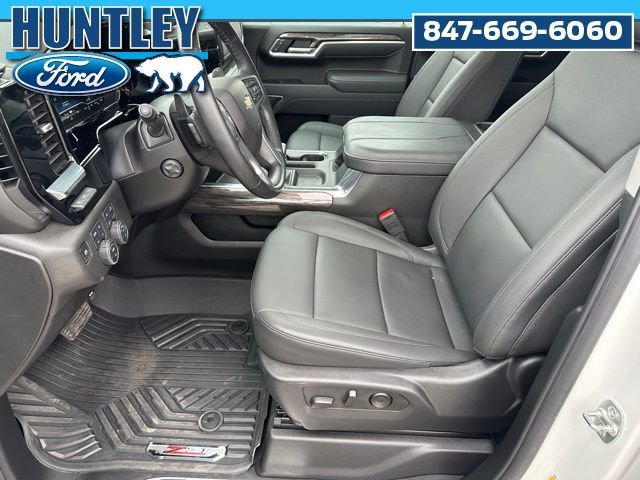 Used 2025 Chevrolet Silverado 1500 LTZ image 18