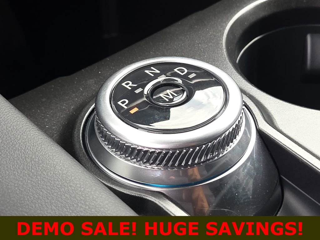 Used 2025 Ford Explorer ST image 21