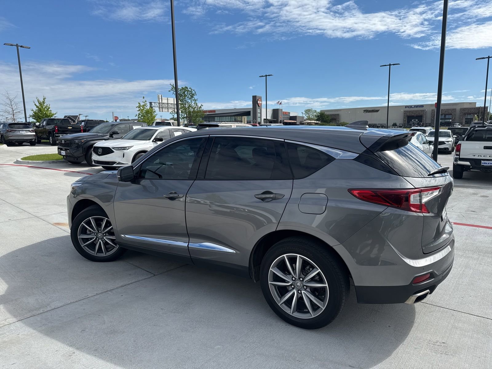 Used 2022 Acura RDX w/ Technology Package image 3