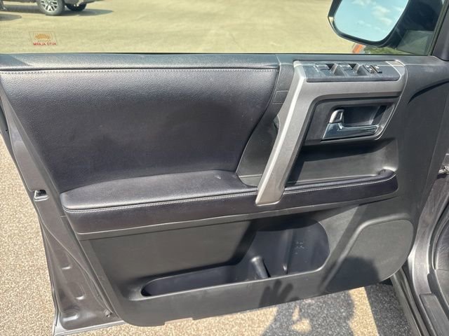 Used 2017 Toyota 4Runner SR5 image 22