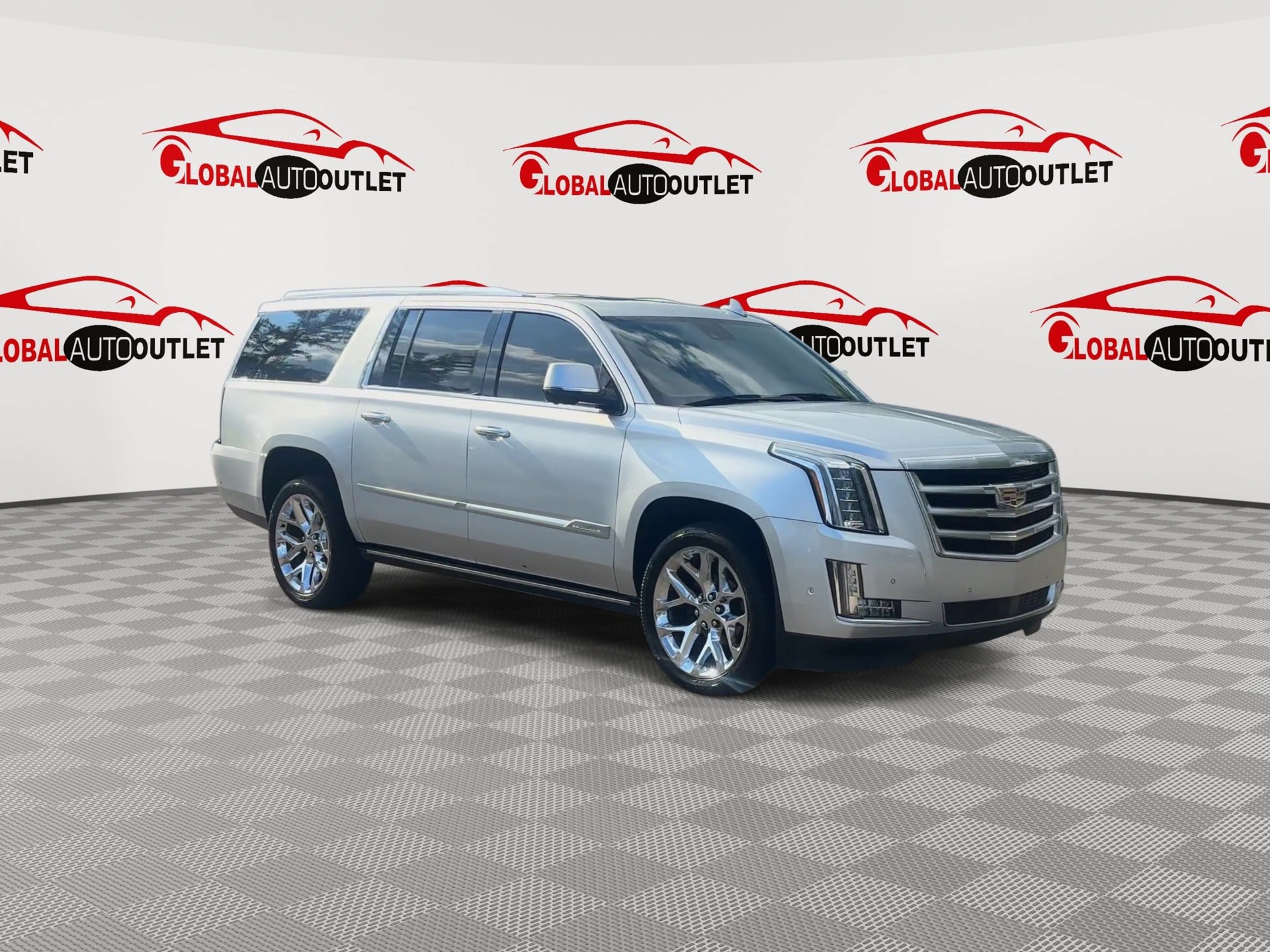 Used 2020 Cadillac Escalade ESV Premium Luxury RWD image 2