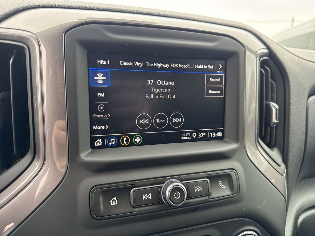 Used 2024 Chevrolet Silverado 1500 Custom image 16