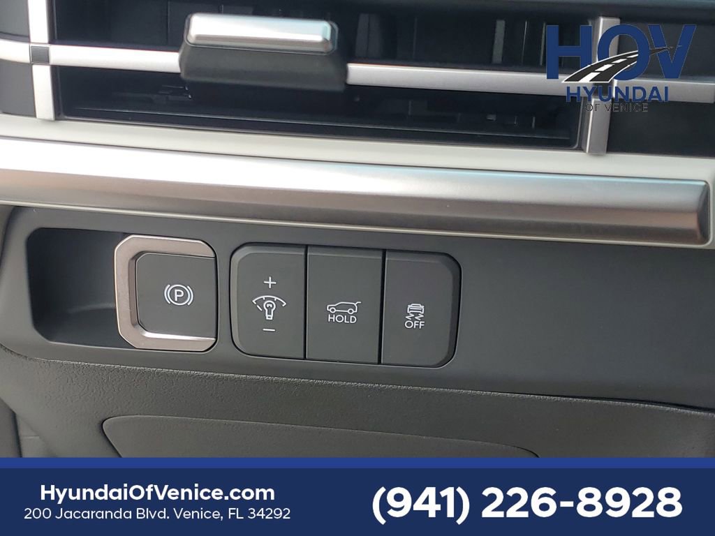Used 2026 Hyundai Santa Fe SEL FWD image 27