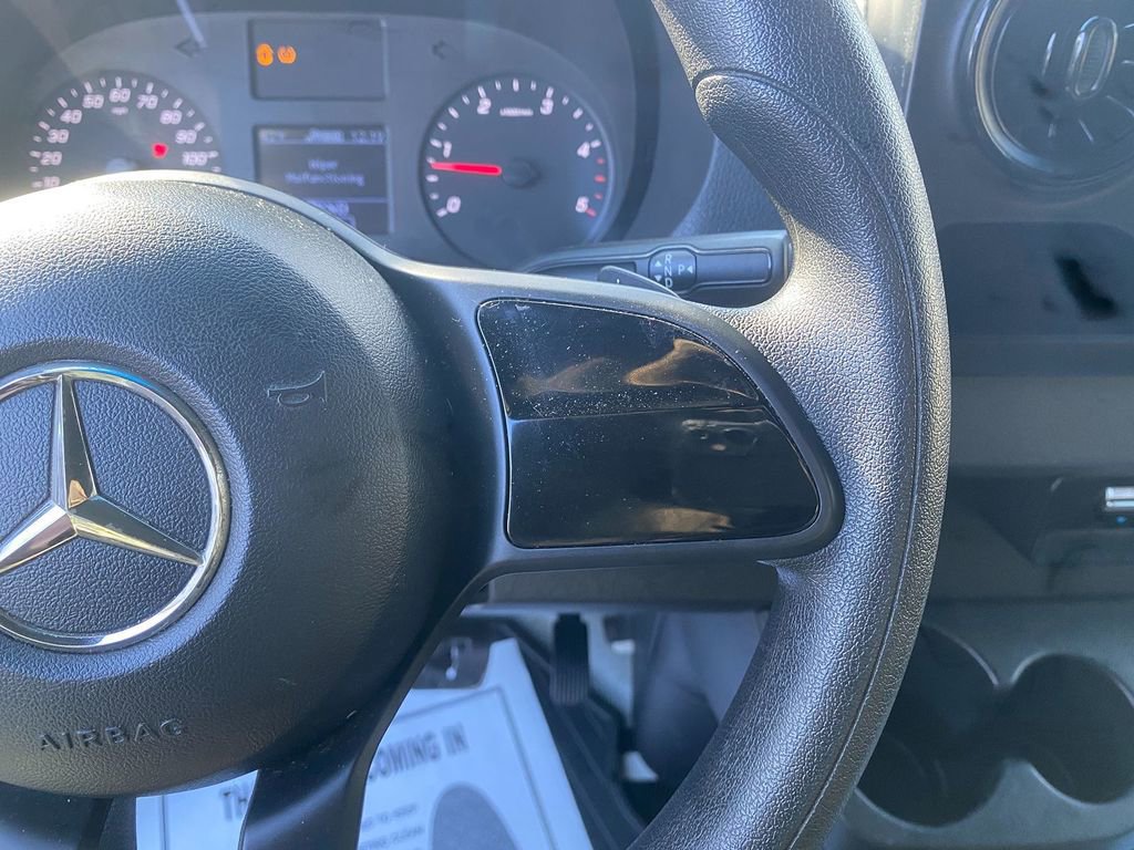 Used 2021 Mercedes-Benz Sprinter 2500 w/ Driver Convenience Package image 17