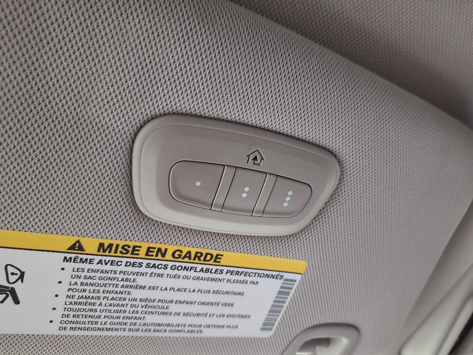 Certified 2021 Chrysler Pacifica Limited AWD/4WD image 17