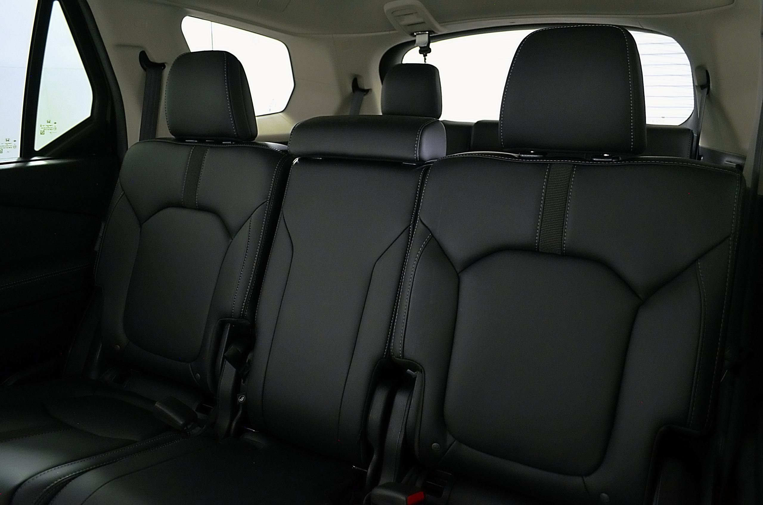 Used 2025 Honda Pilot EX-L image 18