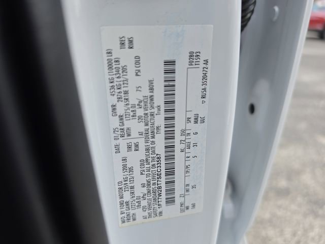 Used 2025 Ford F250 XLT AWD/4WD image 37