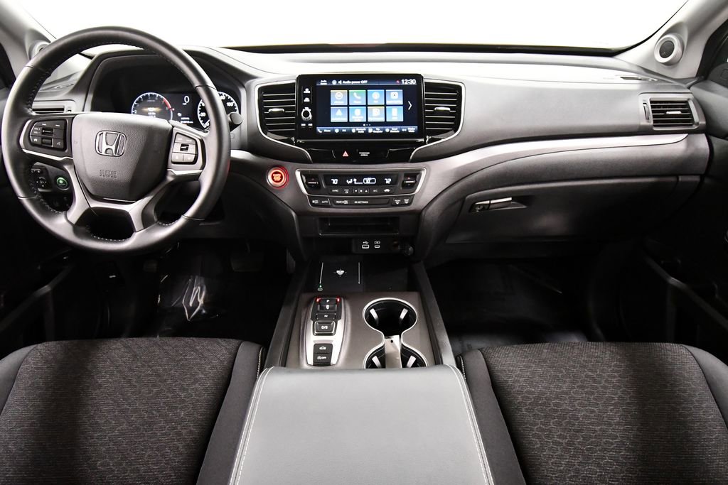 Certified 2025 Honda Ridgeline Sport+ image 3