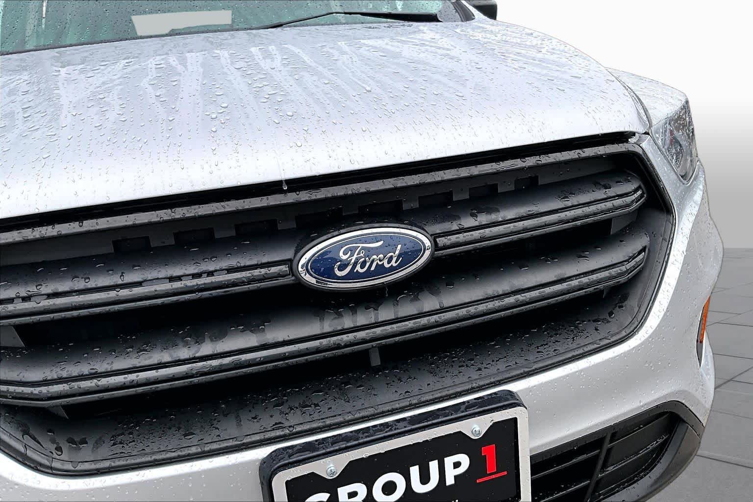 Used 2018 Ford Escape S FWD image 30