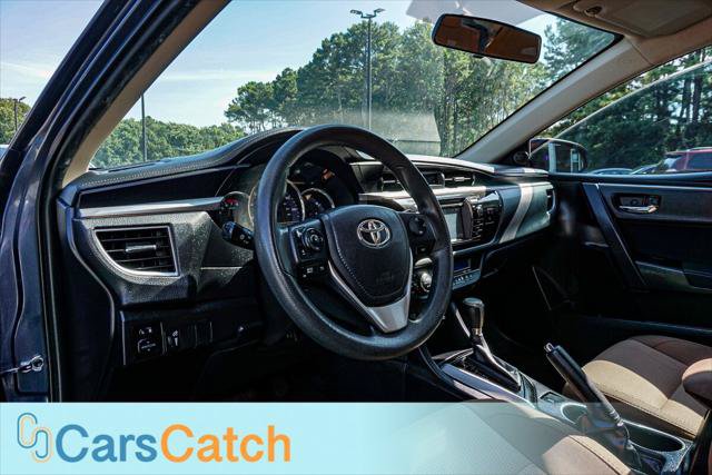 Used 2015 Toyota Corolla LE FWD image 19