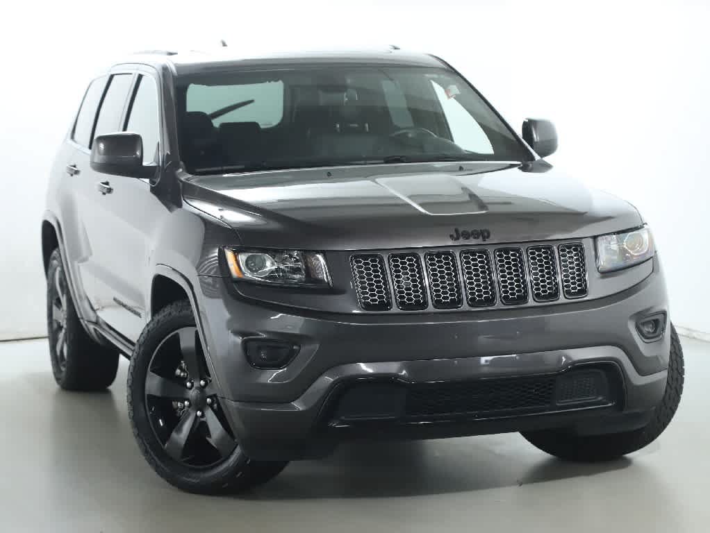 Used 2014 Jeep Grand Cherokee Altitude AWD/4WD image 2