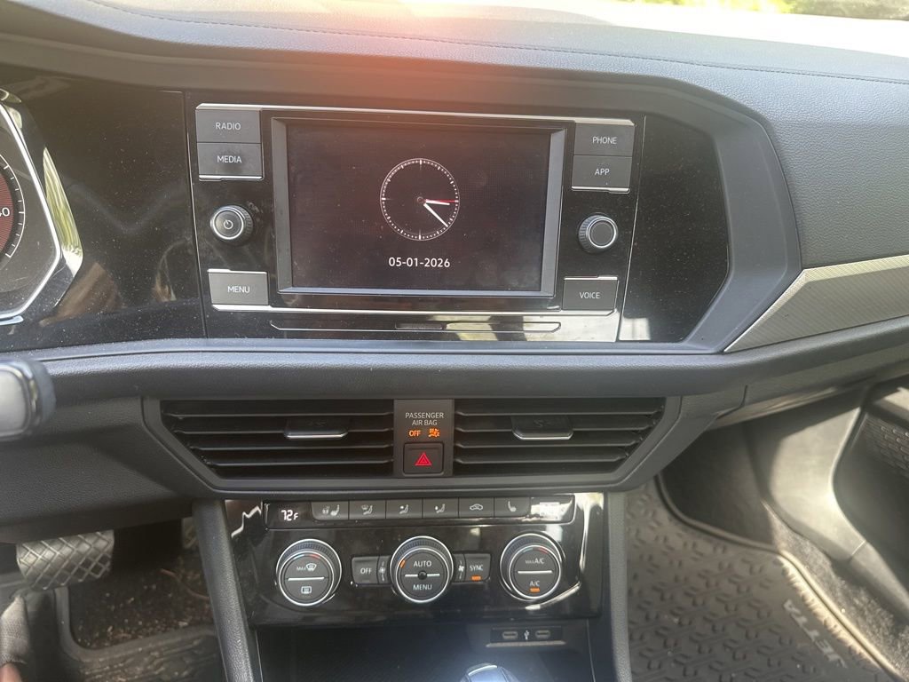Used 2021 Volkswagen Jetta FWD image 30