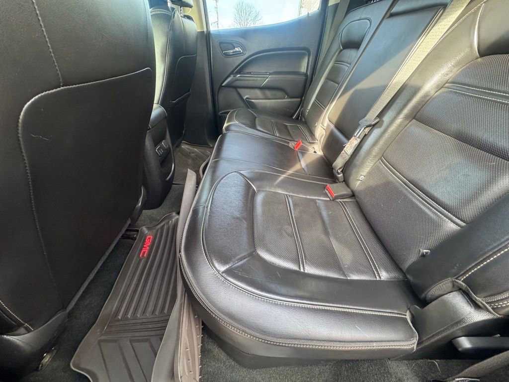 Used 2018 GMC Canyon Denali image 13