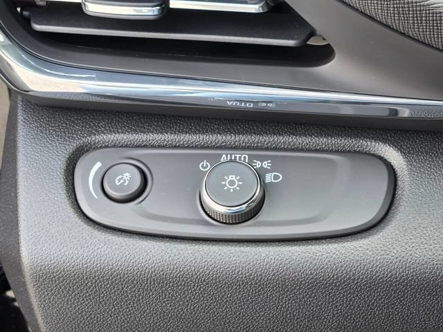 New 2026 Buick Envista Preferred w/ Advanced Safety Package FWD image 22