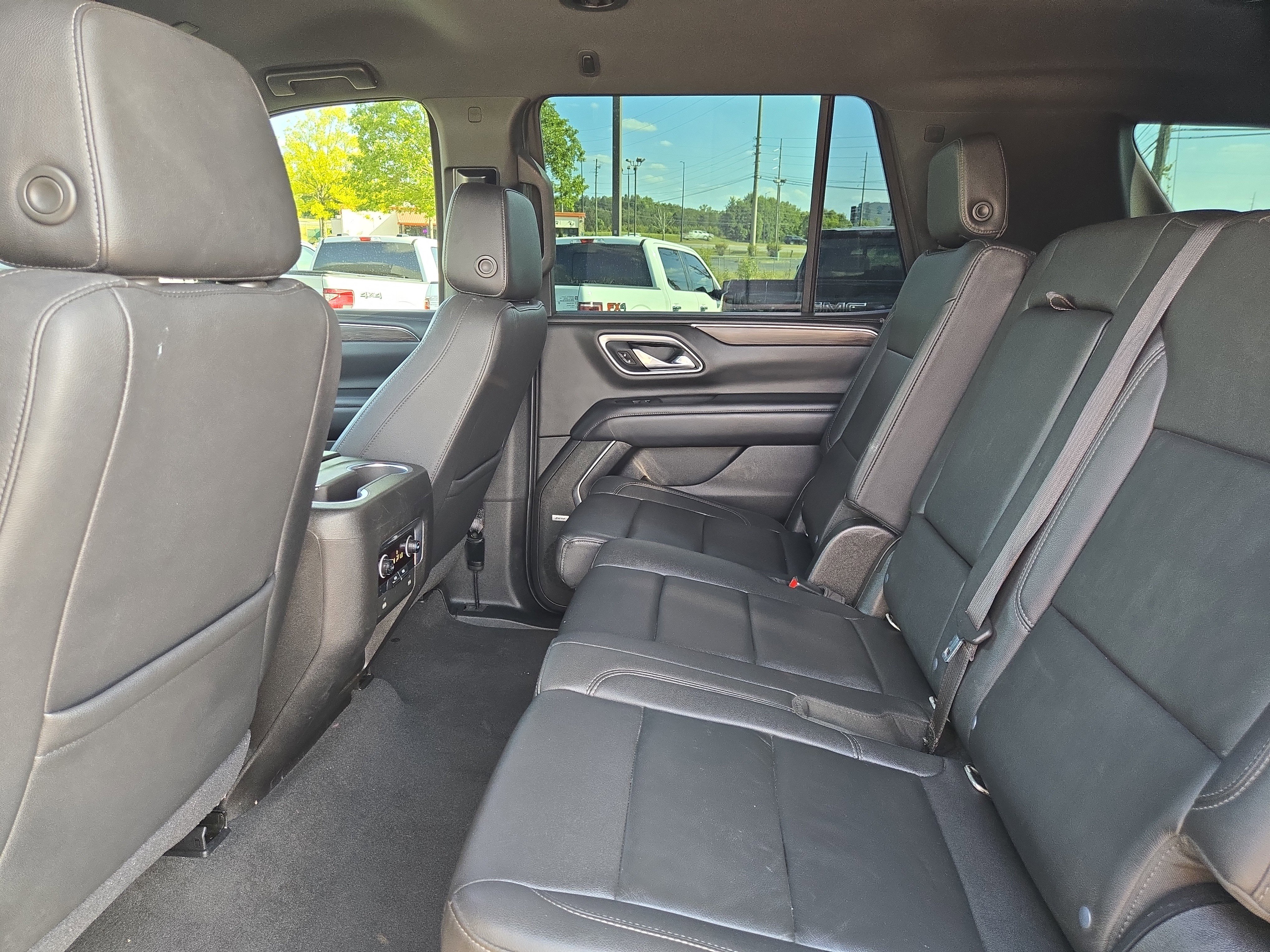 Used 2021 Chevrolet Tahoe LT RWD image 15
