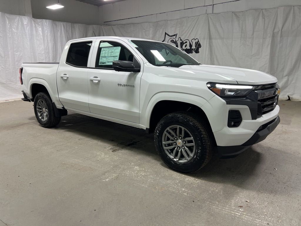 New 2025 Chevrolet Colorado LT w/ LT Convenience Package RWD image 1