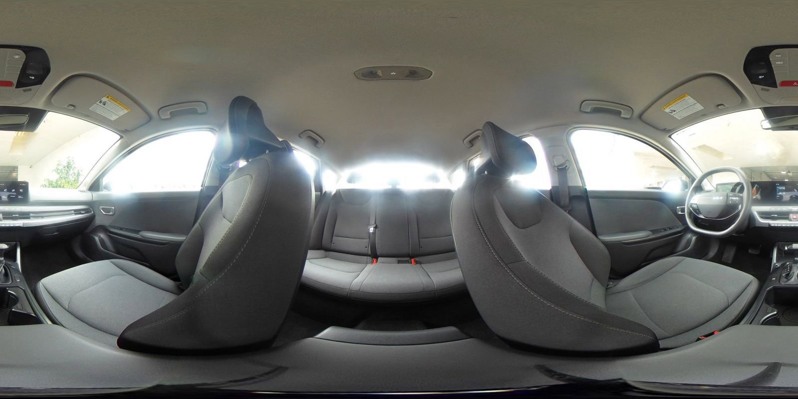 Used 2025 Kia K4 FWD image 42