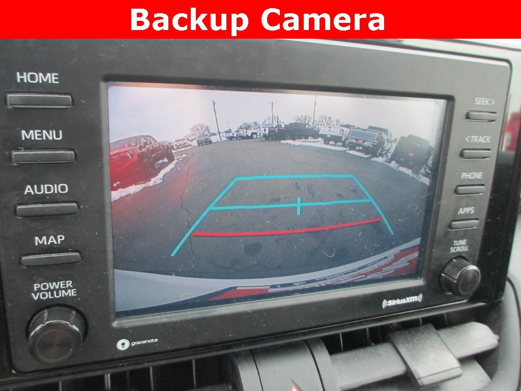 Used 2021 Toyota RAV4 LE image 12