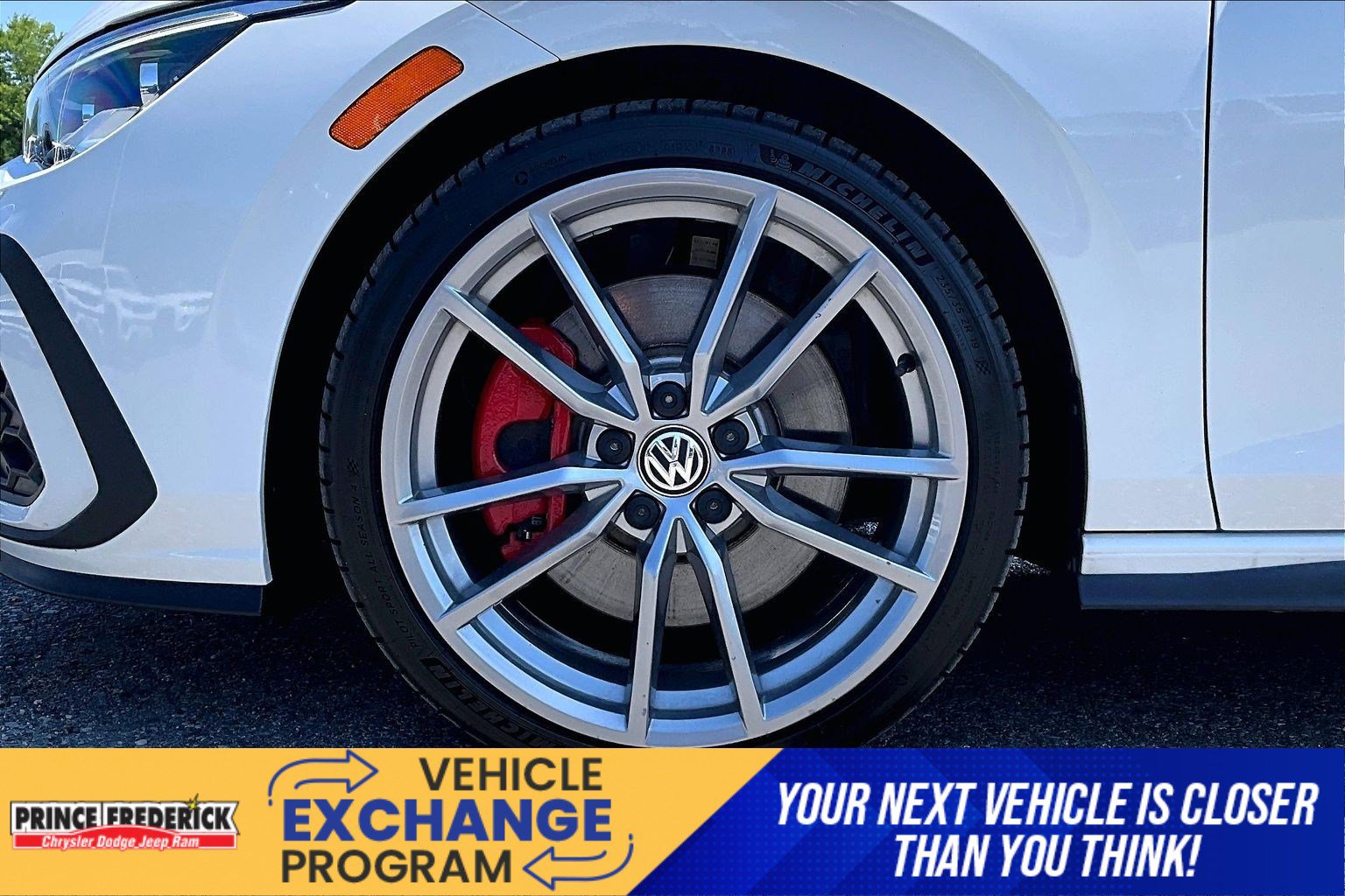 Used 2024 Volkswagen GTI SE FWD image 8