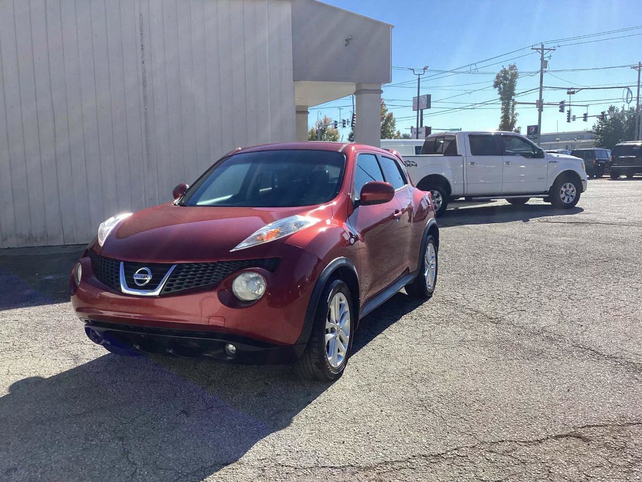 Used 2014 Nissan Juke SL FWD image 4