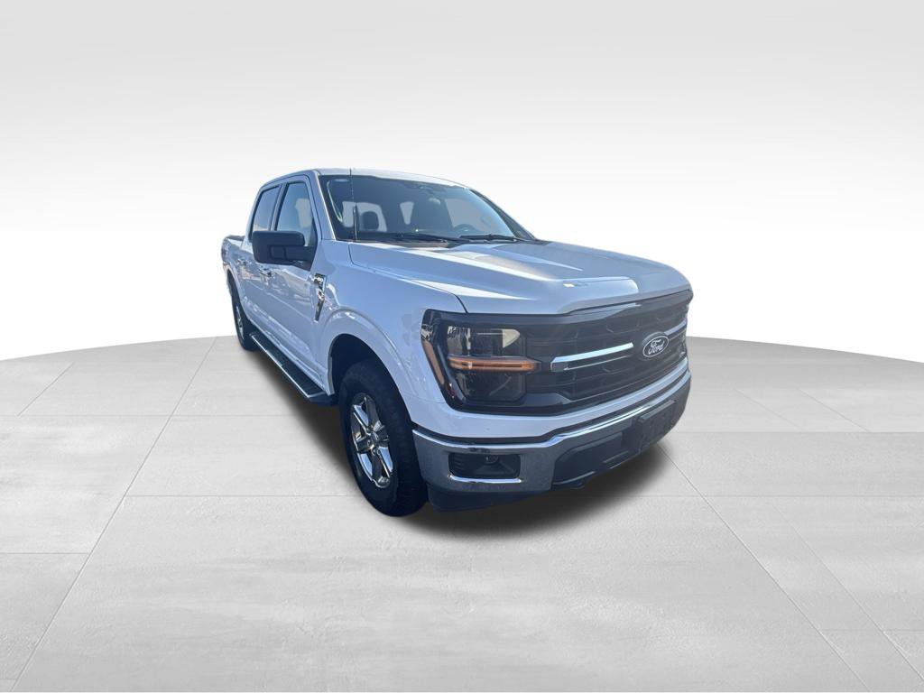 Used 2025 Ford F150 XLT w/ Equipment Group 301A Standard AWD/4WD image 8