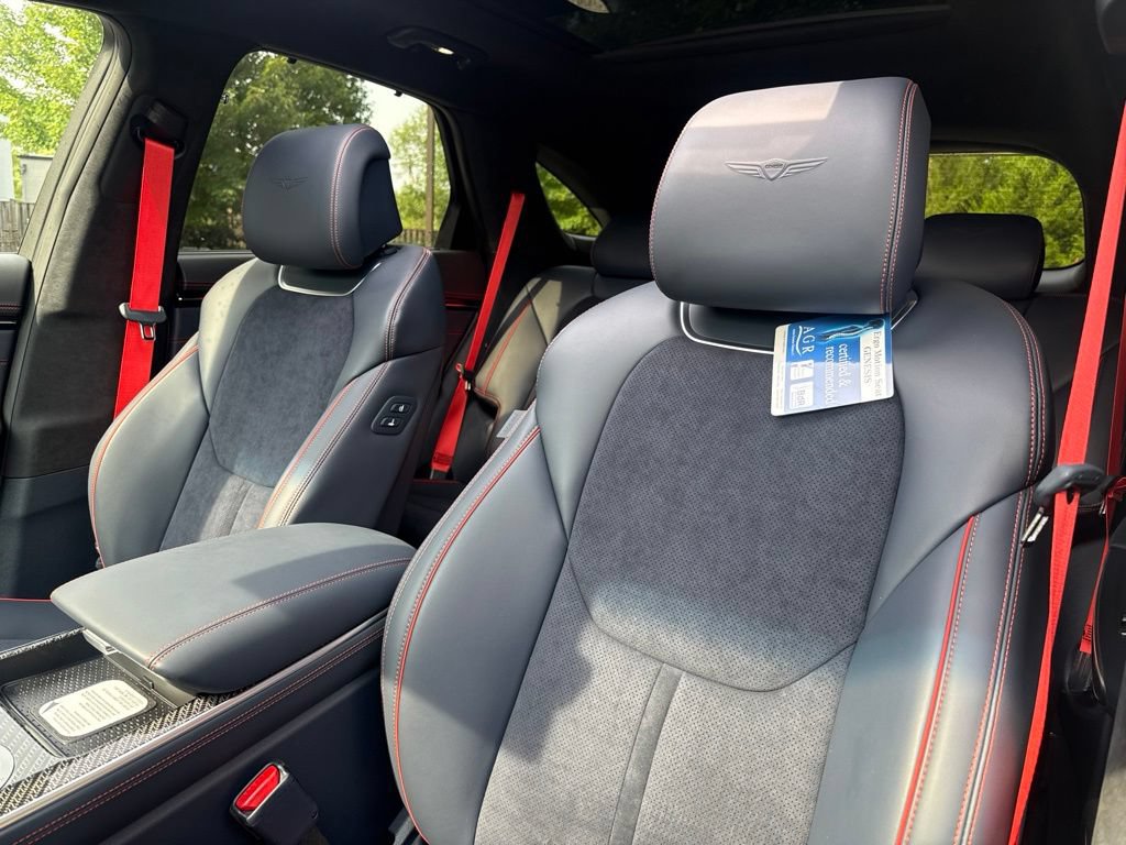 New 2027 Genesis GV70 3.5T Prestige AWD/4WD image 14